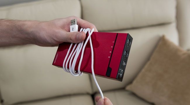 10 Tip Kabel Charger HP Awet, supaya Kamu Gak Beli yang Baru Melulu