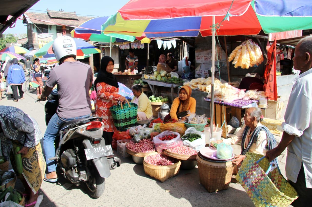 Sidak Pasar, Pemkot Makassar Temukan Produk Makanan Kedaluwarsa 