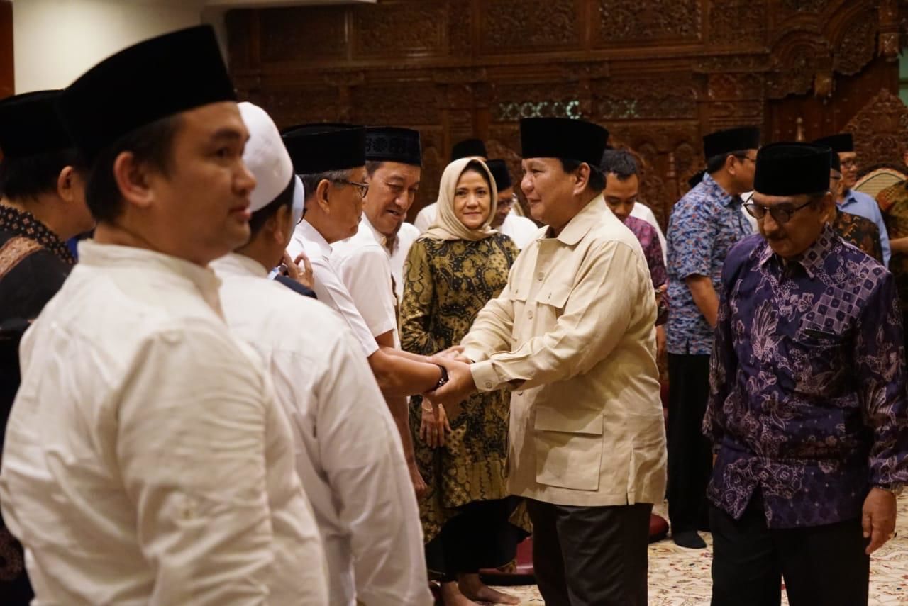 Dua Bulan Kampanye, Ini Isu-isu yang Menguntungkan Jokowi & Prabowo