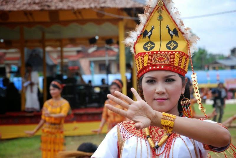 10 Festival Wisata Indonesia Paling Seru Selama Desember, Mantul Nih!