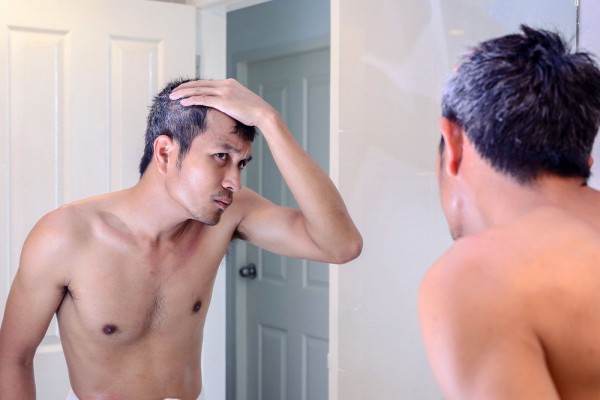 Masih Muda, Rambut Memutih? Ini 10 Fakta Mencengangkan Tentang Uban