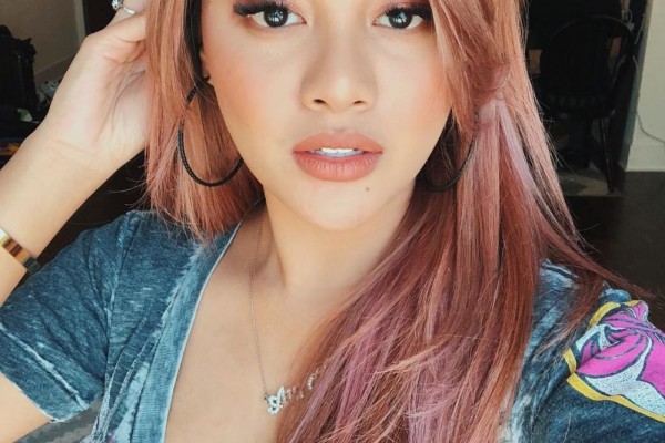 Bikin Pangling, 9 Transformasi Aurel Hermansyah Jadi Princess Jasmine