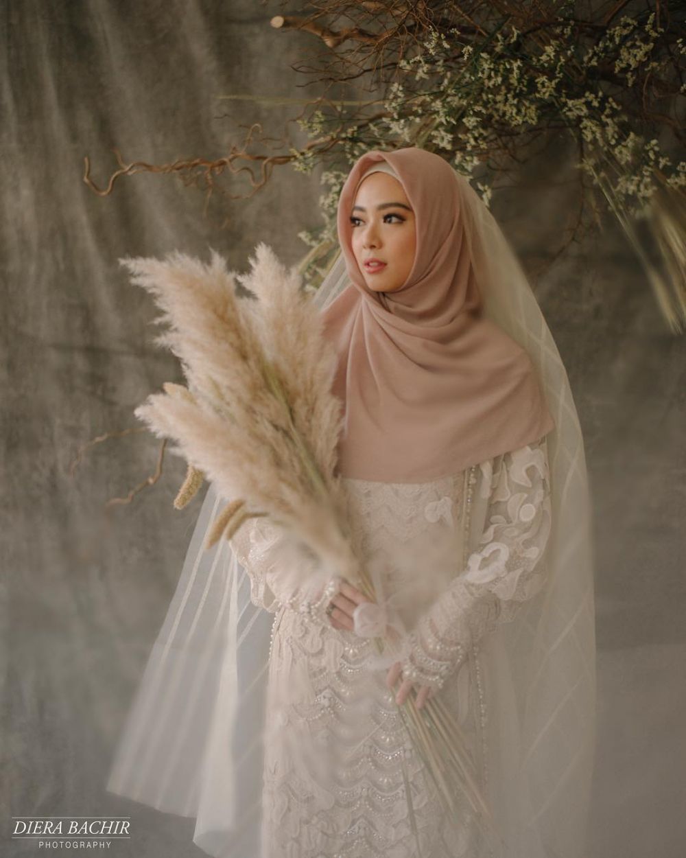 10 Inspirasi Prewed ala Hulaefi Lindswell Adem nan 