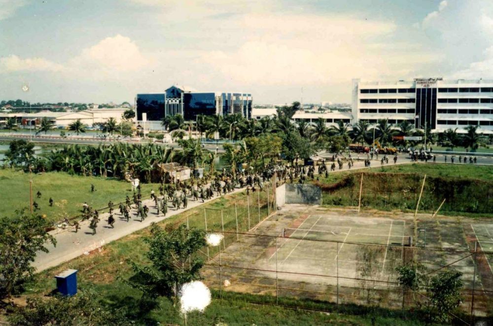 Merah Tak Pernah Padam: Kobaran Reformasi 1998 di Kota Makassar (1)