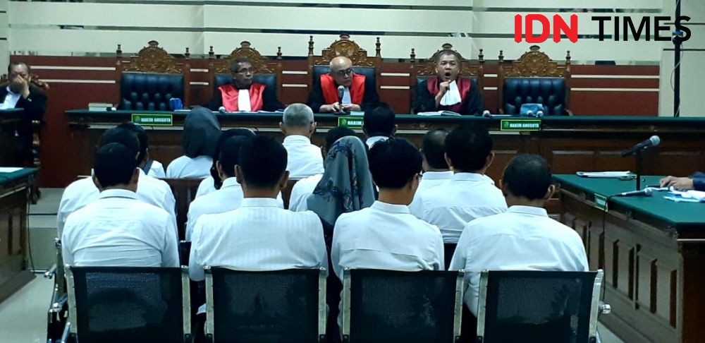 10 Mantan Anggota DPRD Kota Malang Jalani Sidang Perdana