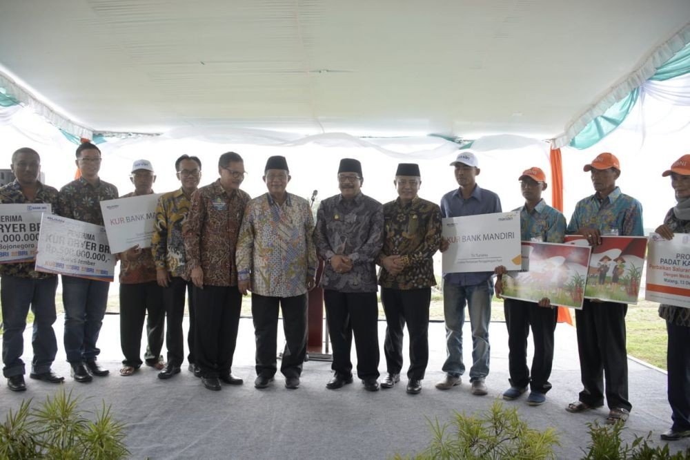 Kunjungi Malang, Gubernur Sebut Petani Pahlawan Pangan Nasional