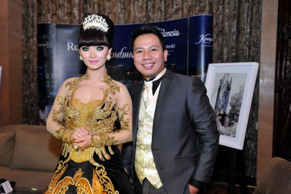 10 Pernikahan Artis Ini Hanya Bertahan Seumuran Jagung