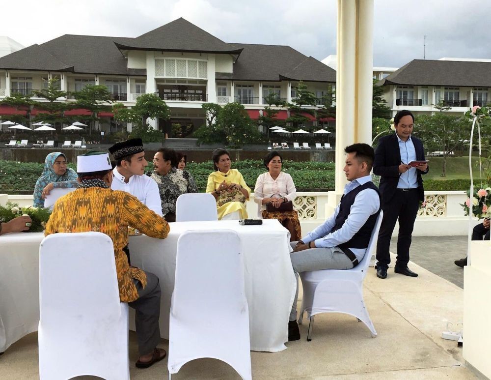 Lepas Status Duren, 10 Potret Pernikahan Aliff Alli & Yuka