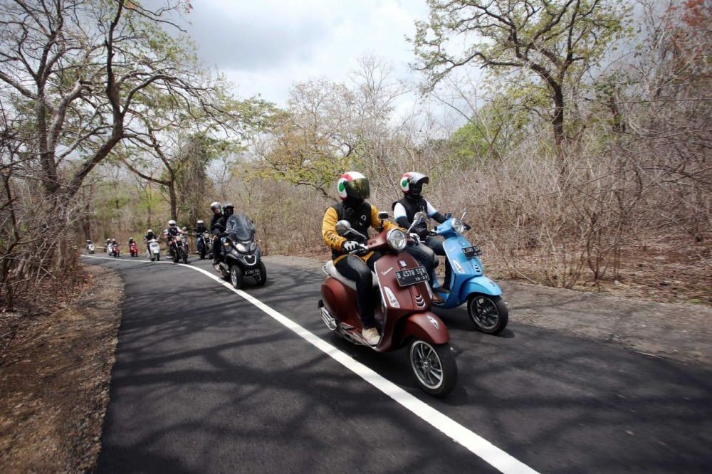 Vespa Touring