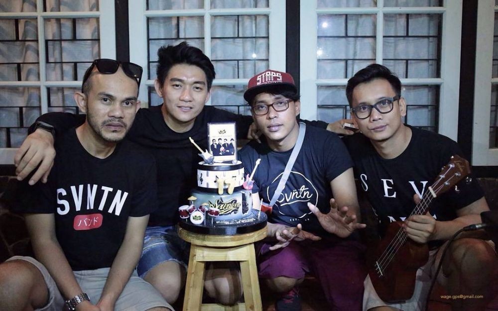 Tersisa Ifan, 10 Momen Kebersamaan Personel Seventeen Selama 19 Tahun