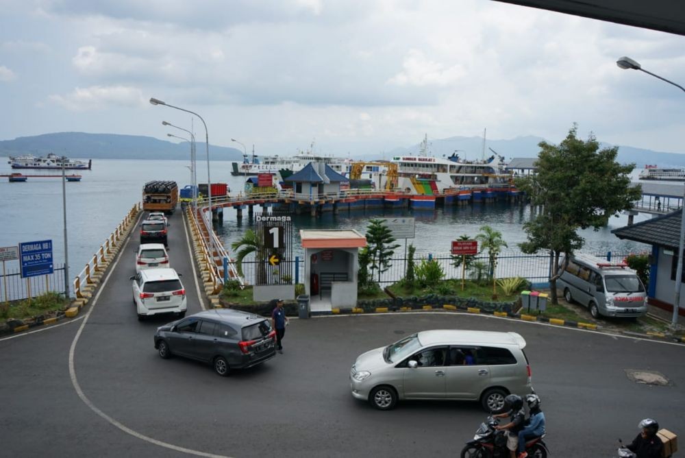 Puncak Libur Natal, Penumpang Ferry dari Bali ke Jawa Naik 74 Persen