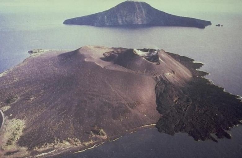 7 Dampak Letusan Gunung Krakatau 1883, Langit Dunia Jadi Gelap Gulita!
