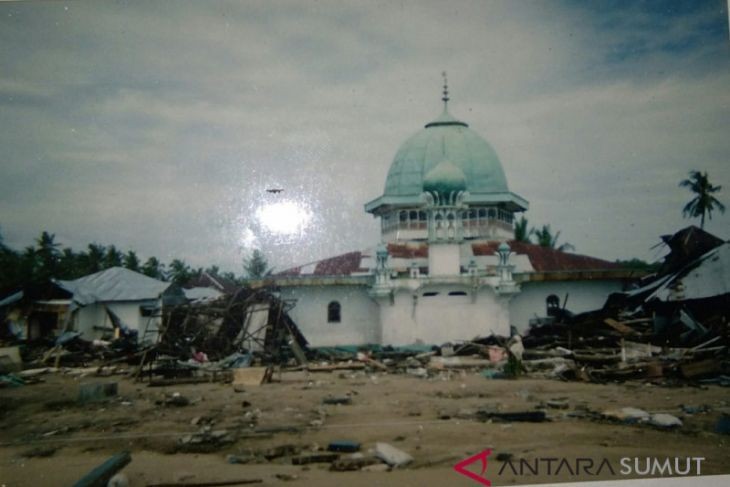 Masjid Ini Tetap Kokoh Berdiri Walaupun Sudah 2 Kali Diterjang Tsunami