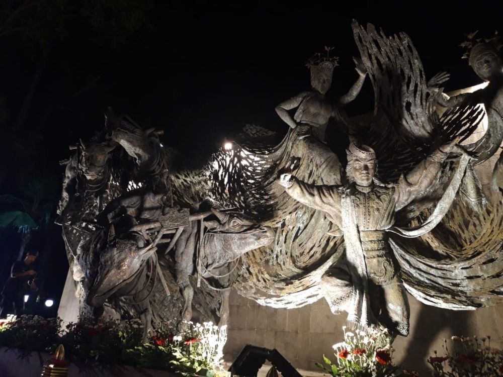 Yuk Mampir Ke 5 Patung Dan Monumen Khas Surabaya Ini