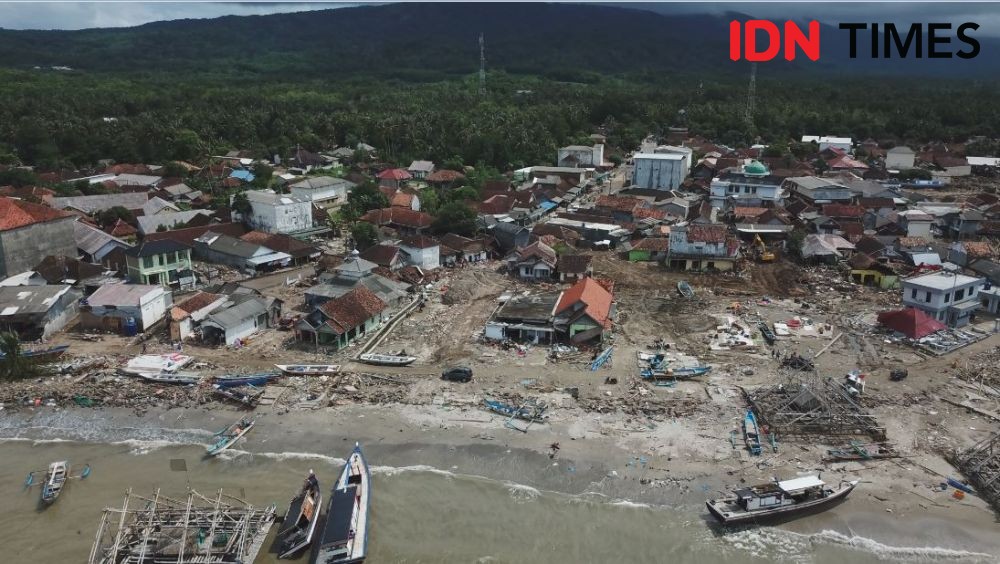 1.140 Warga Pandeglang Belum Dapat Bantuan Pasca Tsunami Banten