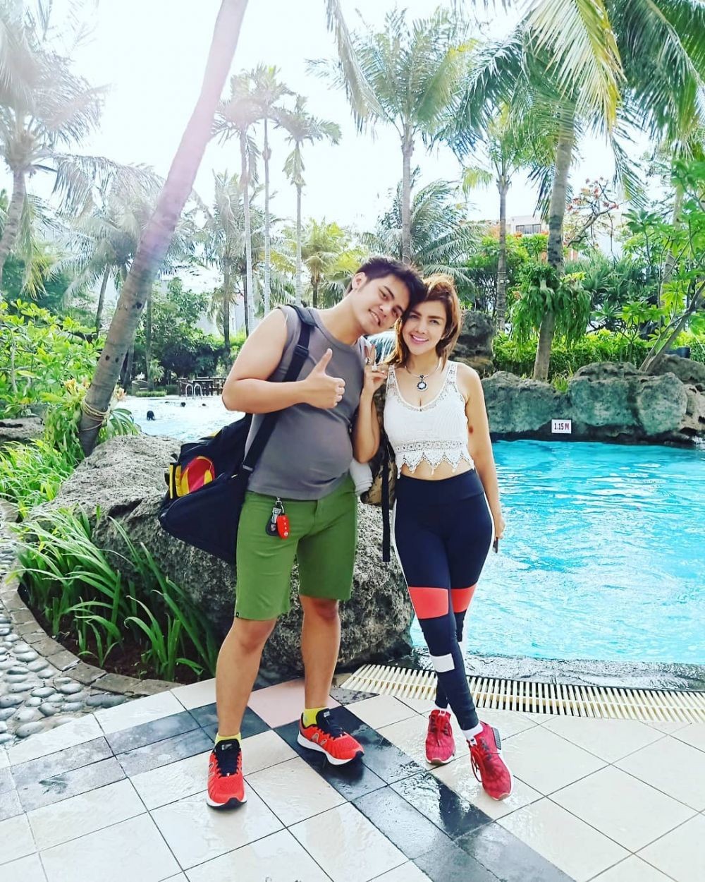 Mesra Banget, 10 Potret Romantis Barbie Kumalasari & Galih ...