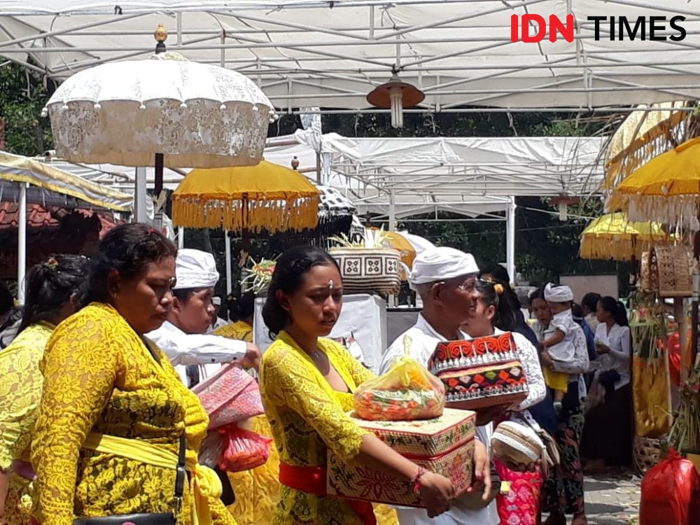 Belajar dari Viral Pernikahan Perempuan di Bali, Ini Aturan Nyentana
