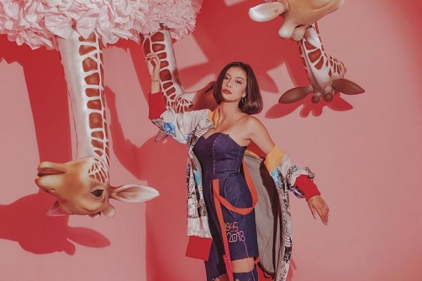 Mewah Abis! 10 Rumah Artis Sultan yang Punya Lift di Kediamannya