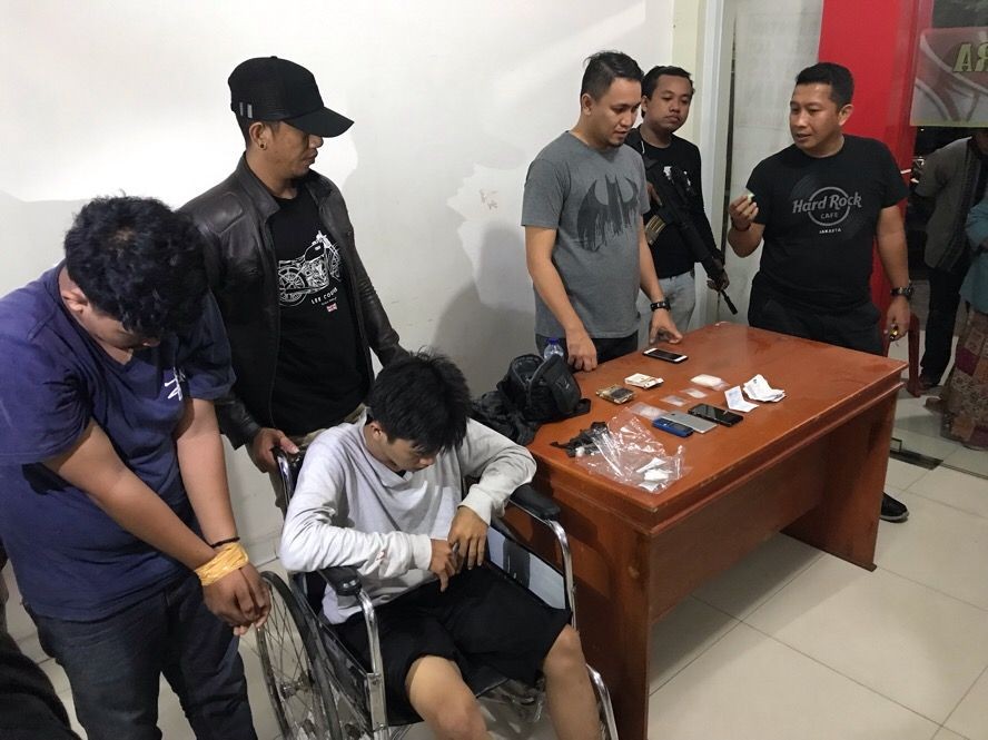 Berupaya Kabur, Pengedar Narkoba di Makassar Ditembak Polisi