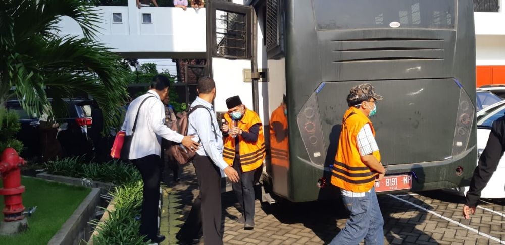 KPK Titipkan Tiga Mantan Anggota DPRD Kota Malang ke Rutan Medaeng  