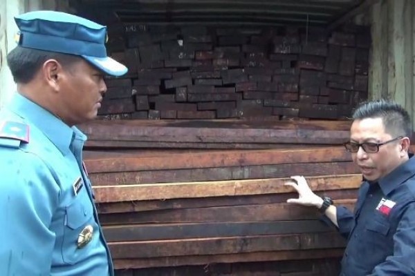 Kasus 57 Kontainer Kayu Ilegal di Makassar Harus Diproses Tuntas