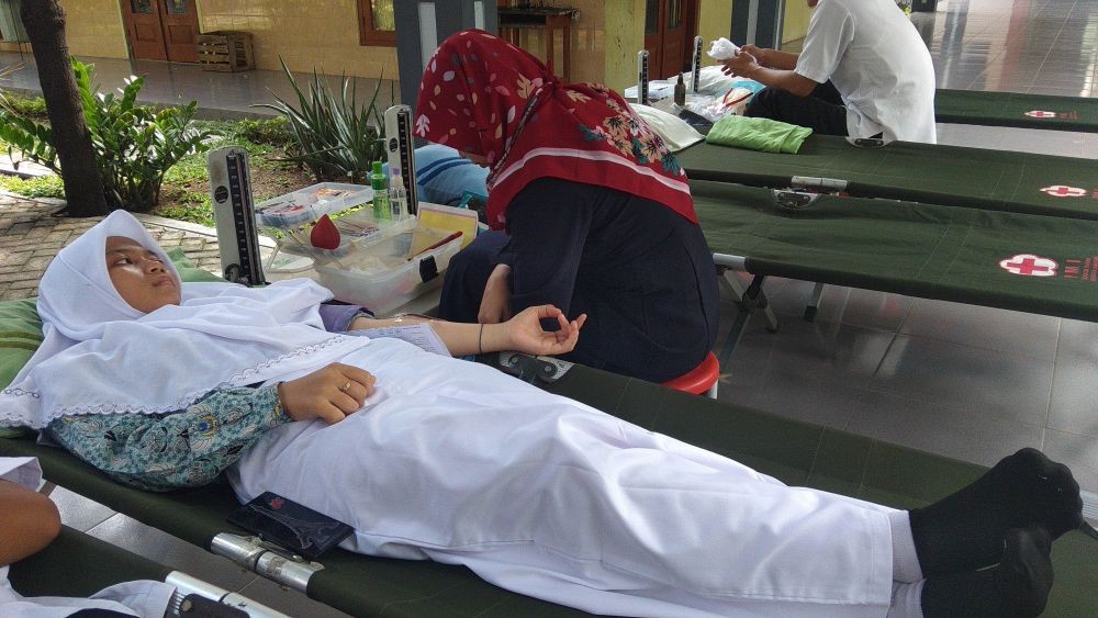 Peringati Hari Pers, Puluhan Wartawan Lamongan Gelar Donor Darah