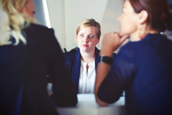Mau Interview Pekerjaan? Ini 5 Hal yang Tak Patut Kamu Lakukan