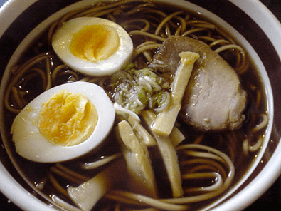 7 Mie Ramen Ini Punya Penampilan Paling Aneh di Jepang