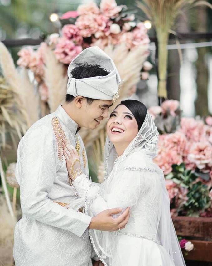 Arif 'Mak Beti' & Dita Audina Resmi Menikah, Ini 10 Potret Bahagianya