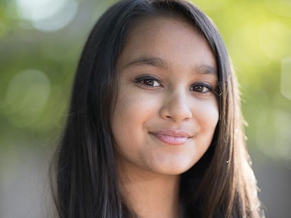 Usianya 10 Tahun, Tapi Gadis Imut ini Jago Bikin Kode & Dilirik Google