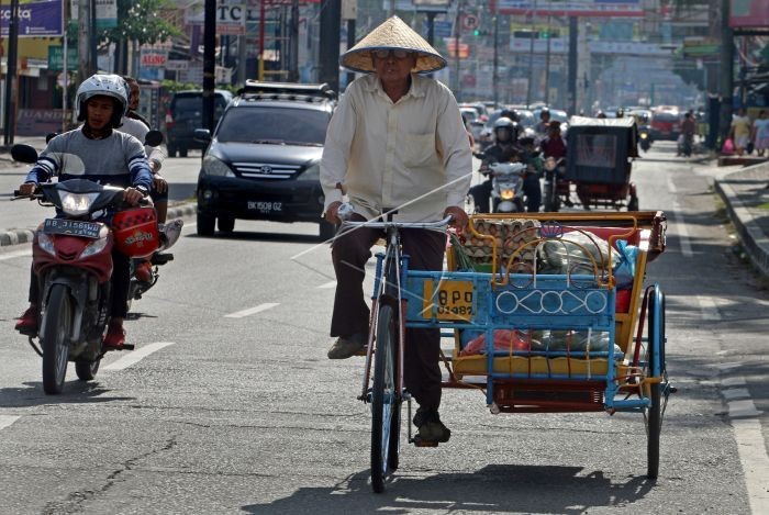 Nasib Becak Dayung di Medan, Tergilas Mesin dan Terpinggirkan Online