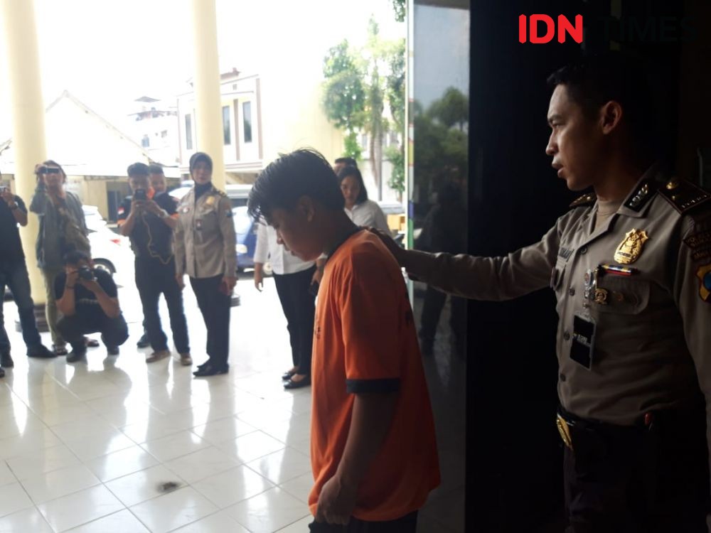 Pria di Surabaya Tega Cabuli Dua Keponakannya yang Masih di Bawah Umur