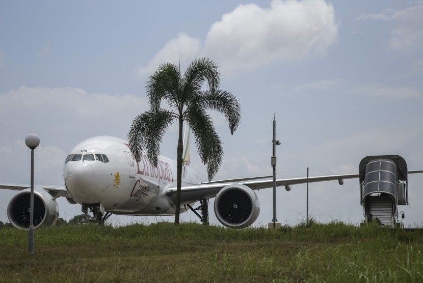 Setelah Diturunkan Paksa, Pesawat Ethiopian Air Masih Ditahan di Batam