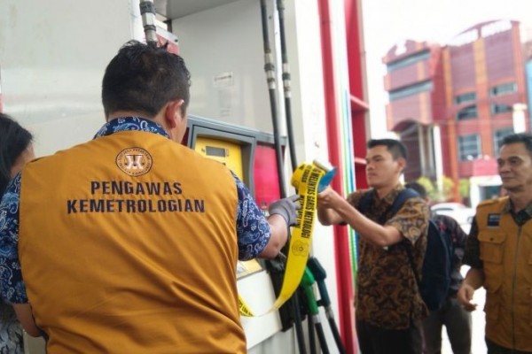 Diduga Rugikan Masyarakat Rp 6 Miliar, SPBU Jalan Ringroad Disegel