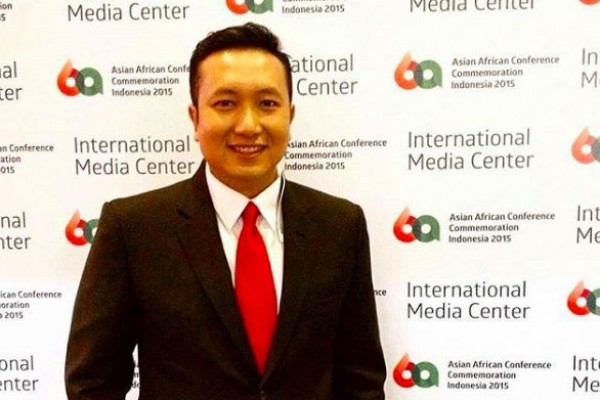 Imam Priyono, Jurnalis TVRI yang Dampingi Ira Koesno di Debat Capres