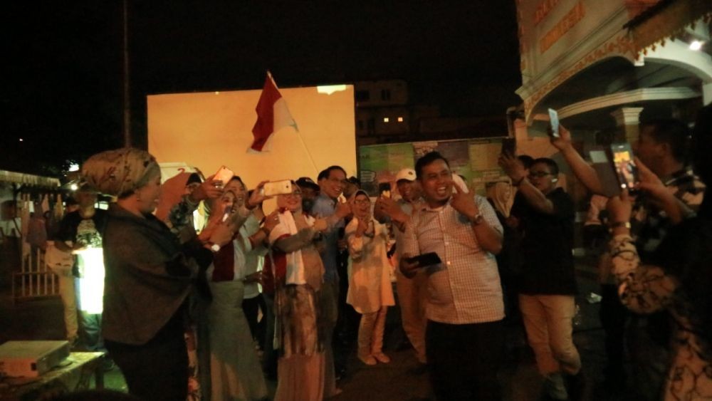 Pendukung Prabowo-Sandi Nobar Debat Capres: Janji Lagi, Janji Lagi