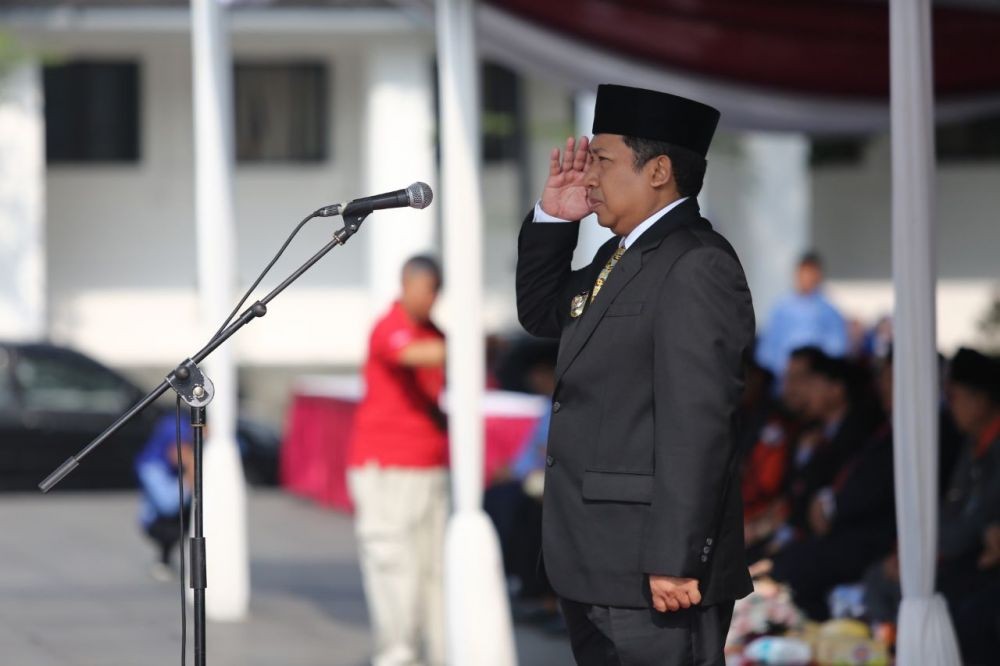 Dilantik Ridwan Kamil, Yana Mulyana Jadi Wali Kota Bandung