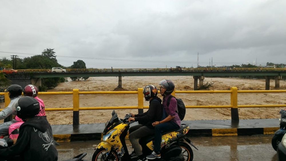 Dua Ribu Lebih Korban Banjir Gowa Mengungsi 