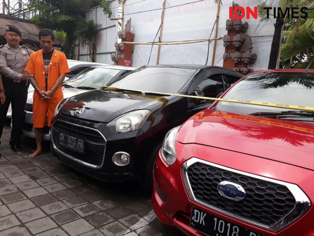 Kecanduan Judi Sabung Ayam, Pria di Denpasar Gelapkan 13 Mobil Rental