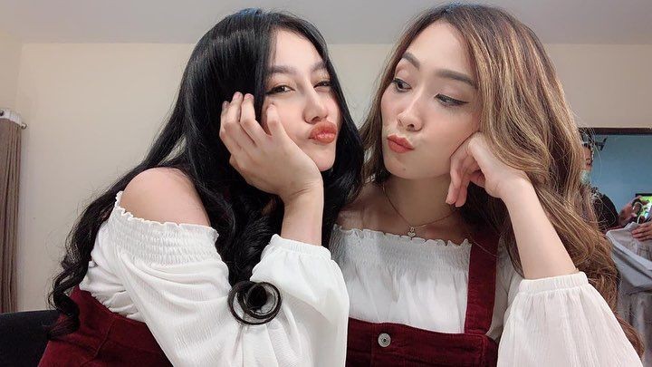 Hits Abis! 10 Potret Terbaru Duo Serigala, Bak Idola KPop