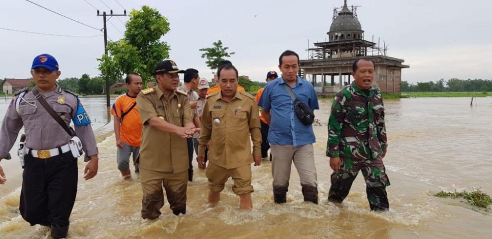 Banjir Rendam Empat Desa di Sampang, Ratusan Orang Mengungsi