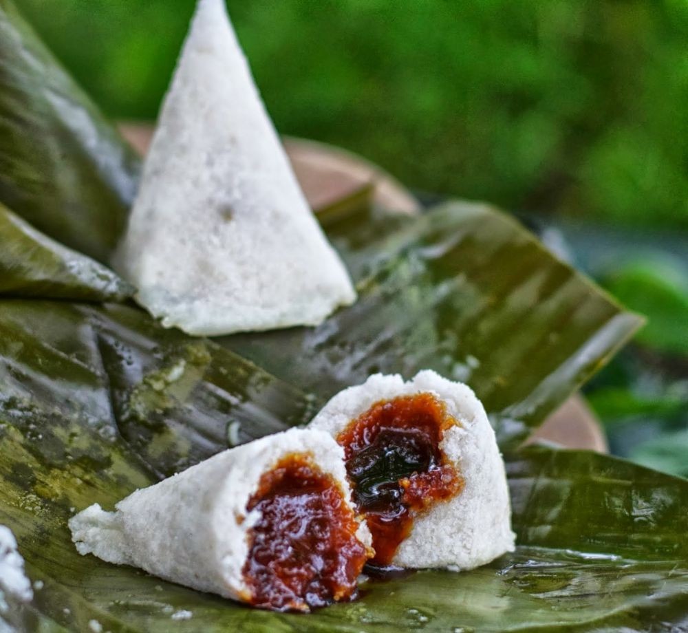 Dari Jumbrek Sampai Blencong, Sudah Kenal 10 Kue Khas Indonesia Ini?