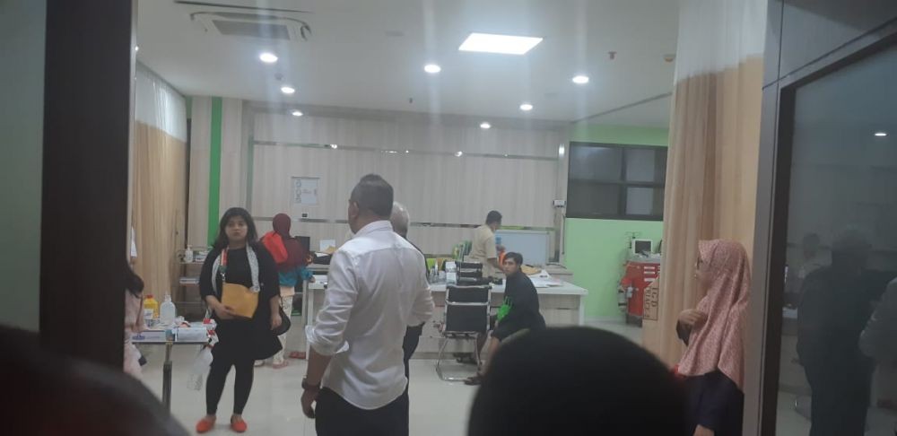 Jatuh Pingsan, VA Dilarikan ke RS Bhayangkara Polda Jatim
