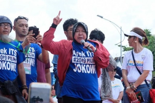 Risma Kampanyekan Jokowi di Hadapan Ribuan Alumni Perguruan Tinggi
