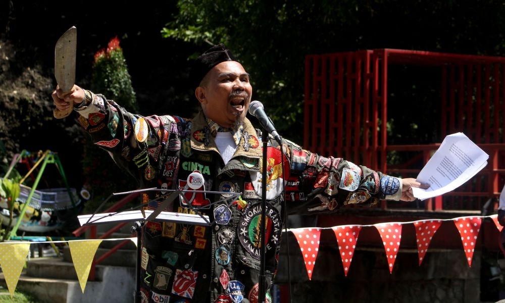Dukung Jokowi, Alumni UPI Gelar Demokrasi Gembira Bersama Seniman