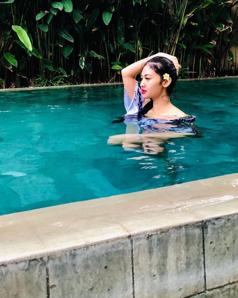 10 Potret Manis Della Perez, Adik Mendiang Julia Perez yang Lagi Viral
