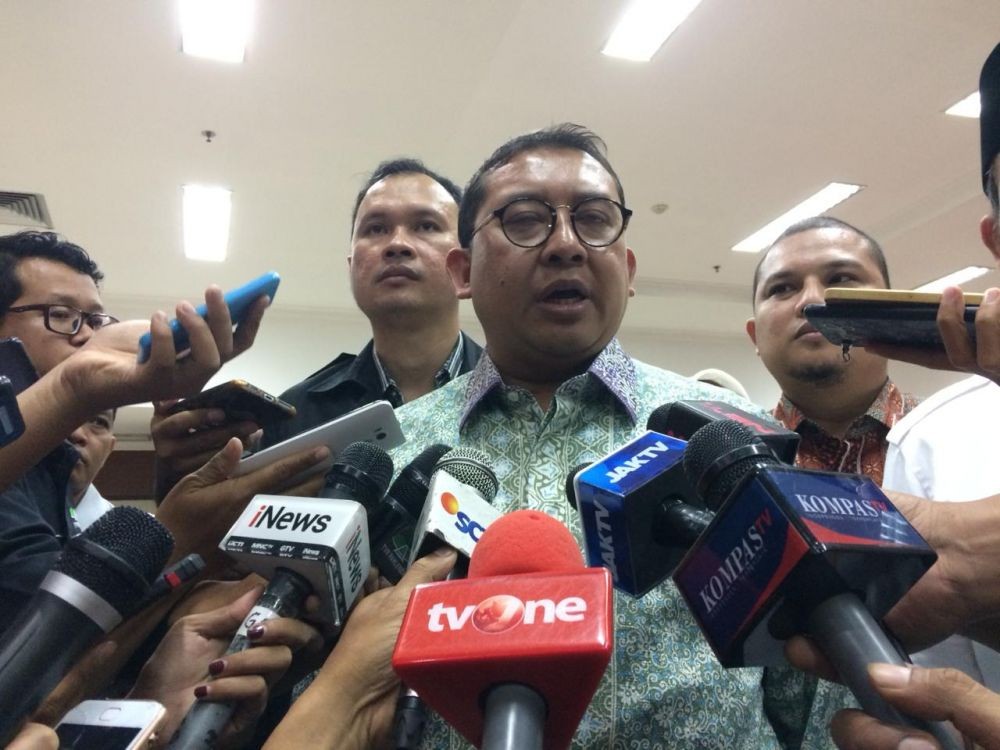 Timses Jokowi Sebut Puisi Fadli Zon Jadi Blunder Prabowo-Sandiaga