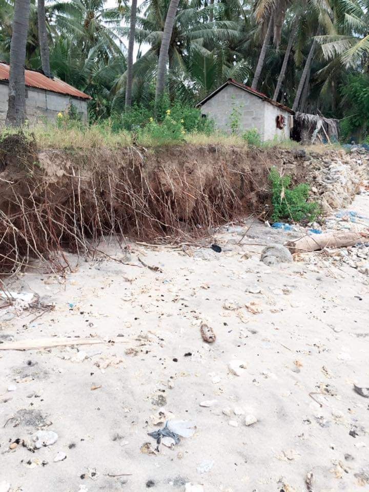 Abrasi Parah Mengancam Pura & Kuburan di Klungkung