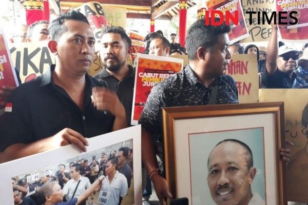 Polisi Diminta Ungkap Aktor Penyiksaan Jurnalis Tempo di Surabaya