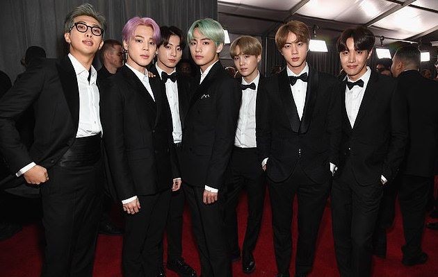 Wakili KPop, 10 Potret Keseruan BTS di Red Carpet Grammy Awards 2019